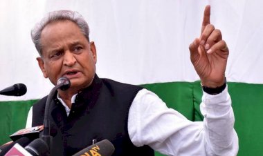 rajsthan government engaged in postponing formation of districts