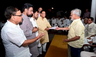 81 mla resign in rajasthan ashok gehlot and assembly speaker reply in high court