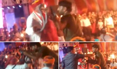 man put snake around neck of cabinet minister saleh mohammad in jaisalmer