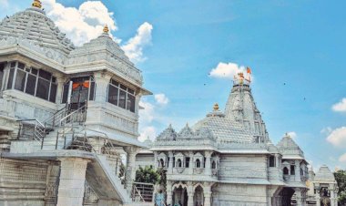half pant and mini skirt short dress banned at kotri charbhuja temple in bhilwara rajasthan