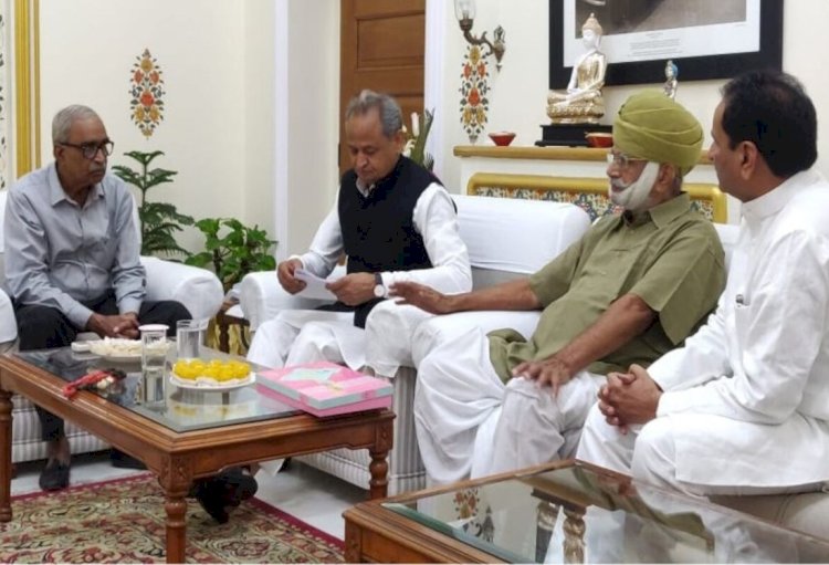 pratap foundation has given befitting reply to cm ashok gehlot by writing a three page letter