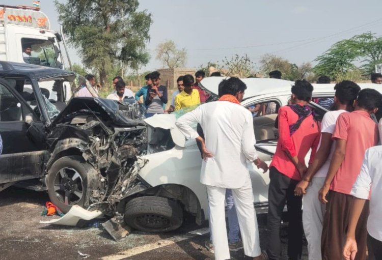 5 killed 4 critical condition in horrific road accident in churu rajasthan