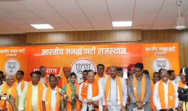 17 leaders including congress joins bjp after giving shock to congress