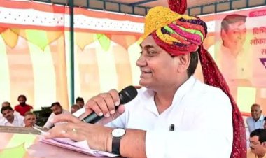 rajendra rathore tongue slipped and govind singh dotasara also opened his front