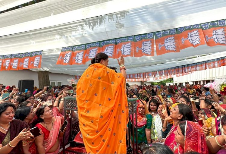 vasundhara raje expressed gratitude to prime minister narendra modi for nari shakti vandan act