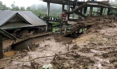 cloud burst flood military camp destroyed 102 including 22 soldiers missing 14 dead  in sikkim