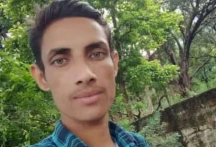 student missing from jagatpura in jaipur mobile and books were found at railway station