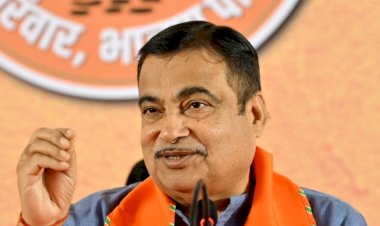 nitin gadkari announced electric buses will run between delhi jaipur