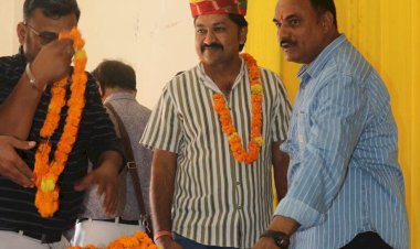 ifwj journalist meet at sirohi ashok kumawat president and ganpat singh mandoli general secretory