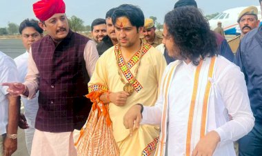 tretayug came from ram temple and now dwapar will also come big statement of bageshwardham mahant dhirendra shastri on mathura krishna temple