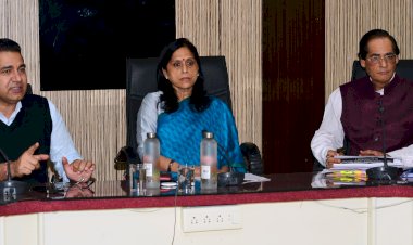 all officers and employees should work in team spirit – saving the lives of the common people should be our first and last goal