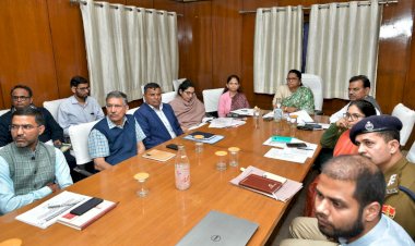 meeting to make sindhi camp bus stand a world class integrated isbt hub – develop hirapura bus terminal as a pilot project