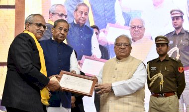 honor ceremony of chhipa foundation organized. governor honored the talents. everyone should work together for sanatan culture and service values