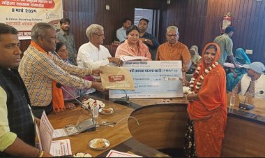 rs 26.87 crore given as outstanding installment to the eligible beneficiaries of pradhan mantri awas yojana urban on womens day