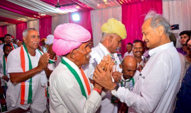 ashok gehlot in jalore sirohi loksabha for vaibhaw gehlot