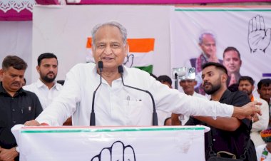 ashok gehlot addressed workers conference in raniwada and bhinmal
