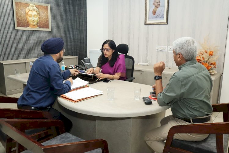 the strike of resident customers ended after the advice of the additional chief secretary