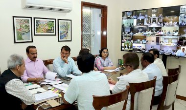 all divisional commissioners and district collectors should dispose of pending cases on priority   chief secretary