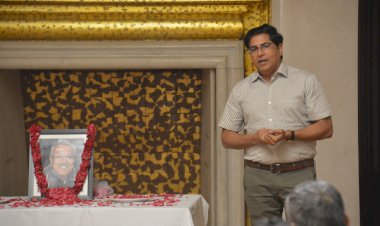 condolence meeting organized at bikaner house to mourn the demise of retired rajasthan cadre officer shri yaduvendra mathur