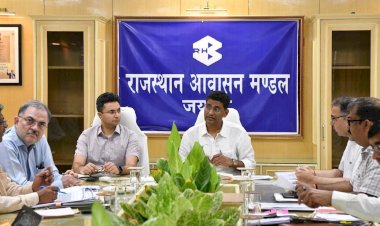 rajasthan housing board president took review meeting of officials mandal was planted with a tree worth rs 1 lakh