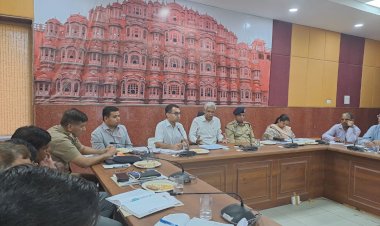 to protect the common people from extreme heat and heatwave prepare a heatwave action plan