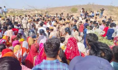 forest department team arrived to remove encroachment there are about 2 to 3 thousand houses and electricity connections officer said there is a court order