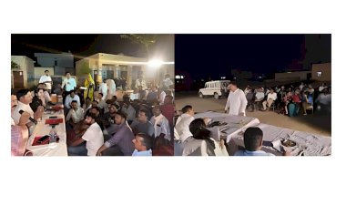 divisional commissioner listened to the problems of the common people in ratri chaupal