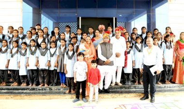 governors communication with tribal girls