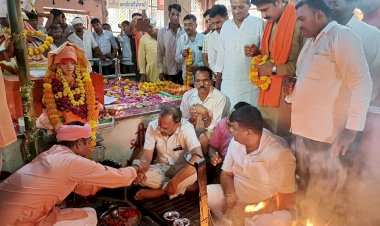 devnani visited religious places