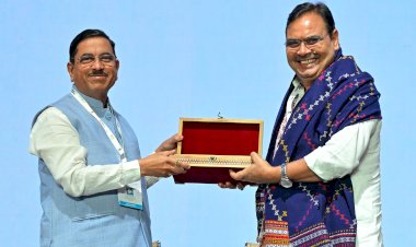 modi inaugurates re invest 2024 in gandhinagar