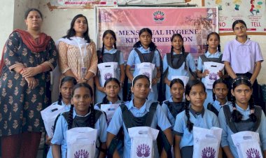 prazna foundation project kishori eight school kit vitran news