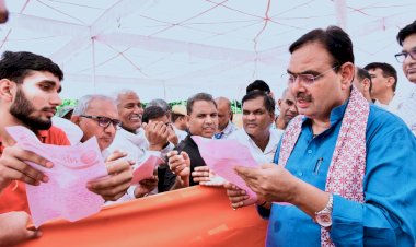 chief minister held public hearing in bharatpur