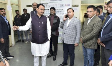 deputy chief minister did surprise inspection of ayush bhawan