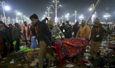 prayagraj mahakumbh me bhagdad 14 died