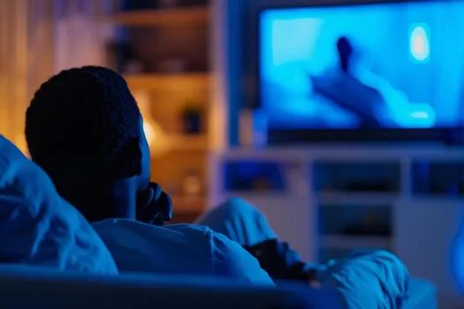 tv watching depression risk health study impact