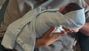 sonam kapoor second baby boy first photo rhea kapoor